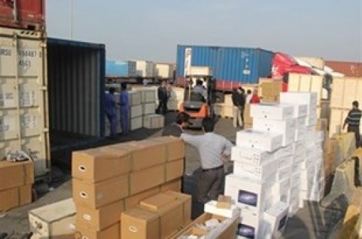 ارائه کالای ایرانی در پوشش چینی!/ رشد ۱۱۰ درصدی کشفیات قاچاق در استان