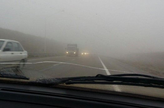 مه آلود بودن جاده های خراسان جنوبی/رانندگان بااحتیاط رانندگی کنند