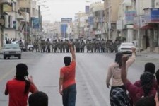 یورش نظامیان سعودی به ساکنان عوامیه/ ۳۱ نفر زخمی شدند