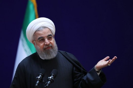 روحانی «قانون مقابله با نقض حقوق بشر و اقدامات ماجراجویانه و تروریستی آمریکا در منطقه» را ابلاغ کرد