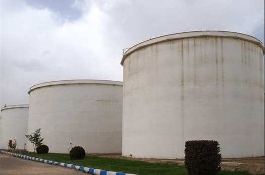 روزانه بیش از ۲ میلیون لیتر انواع فرآورده‌های نفتی در انبارهای خراسان جنوبی ذخیره می‌شود