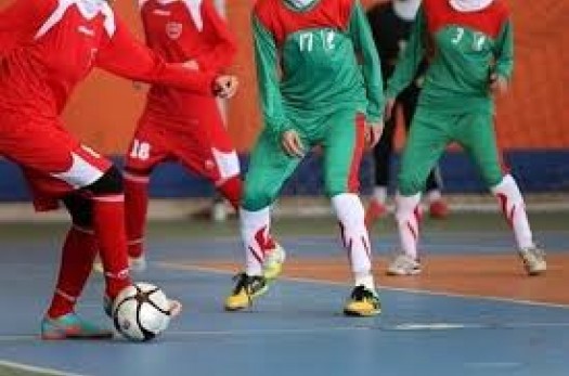 ادامه رقابت های فوتسال جام رمضان بانوان شهرستان بیرجند