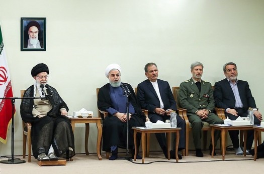مسئولان اقتصادی شب و روز نشناسند/ رئیس‌جمهور و مجلس در جلسه دیروز ثبات جمهوری اسلامی را نشان دادند