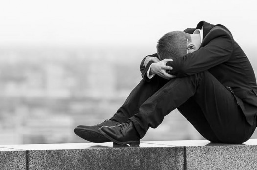 عوامل زمینه‌ساز و نشانه‌های افسردگی را بشناسیم