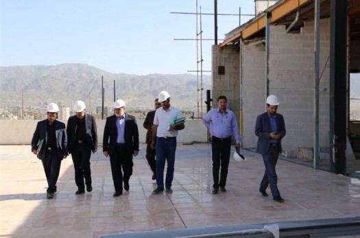 استاندار خراسان جنوبی از پروژه‌های در حال ساخت هلال احمر بازدید کرد