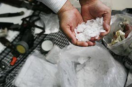 ۱۶۵ کیلو شیشه در عملیات مشترک پلیس خراسان جنوبی و سمنان کشف شد