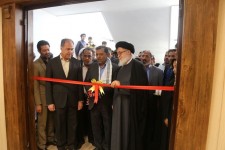 افتتاح کتابخانه‌ای در محروم‌ترین نقطه‌ بیرجند/ کمک ۱۰۰ میلیون تومانی رئیس بنیاد شهید به کتابخانه  شهید بصیری‌پور