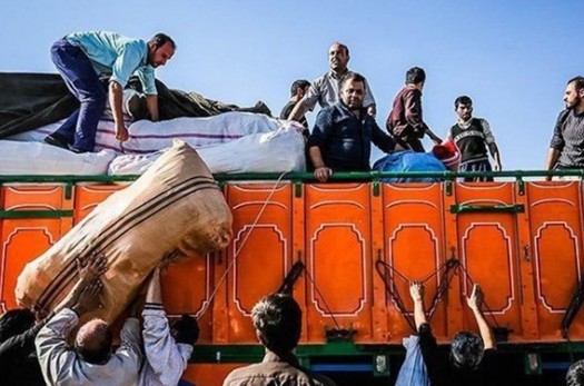 خراسان‌جنوبی پای کار امداد به سیل‌زدگان/ از اعزام جهادگران تا کمک‌های مردمی ادامه‌دار