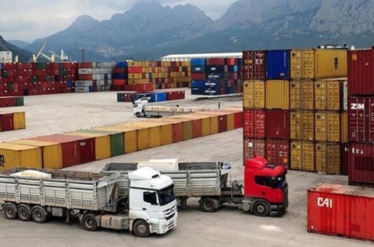 «کرونا» حریف صادرات نشد/ ارزآوری ۸۸ میلیون دلاری صادرات کالا از خراسان‌جنوبی