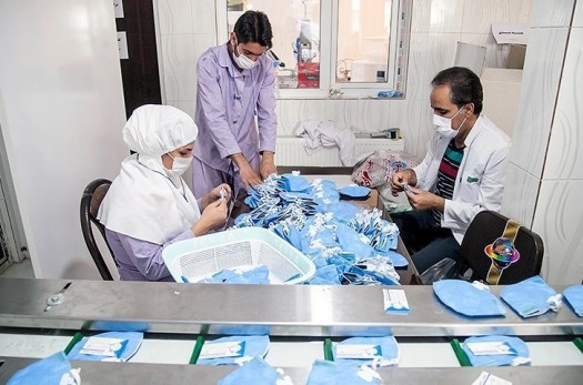 کارگاه‌های فنی و حرفه‌ای استان خراسان جنوبی ۳۳۰ هزار ماسک تولید کردند