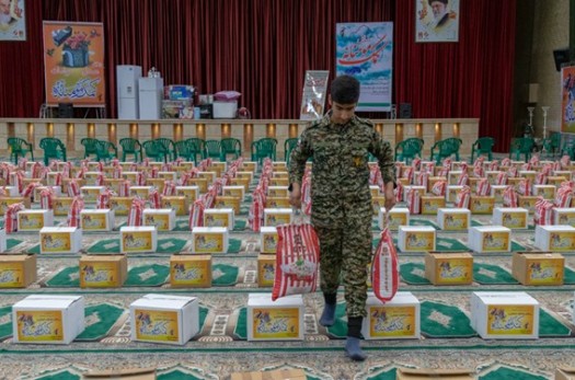جهاد در میدان «کرونا»| از توزیع ۱۱۰۰ بسته معیشتی و بهداشتی تا پخت ۲۰۰۰ پرس غذای گرم
