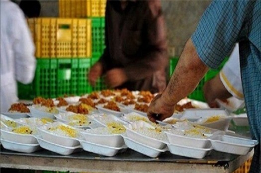 ۵۰۰ هزار پرس غذای گرم بین نیازمندان خراسان جنوبی توزیع می‌شود