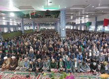 امام جمعه موقت بیرجند: مسئولان در آستانه سال نو نظارت بر بازار را تشدید کنند
