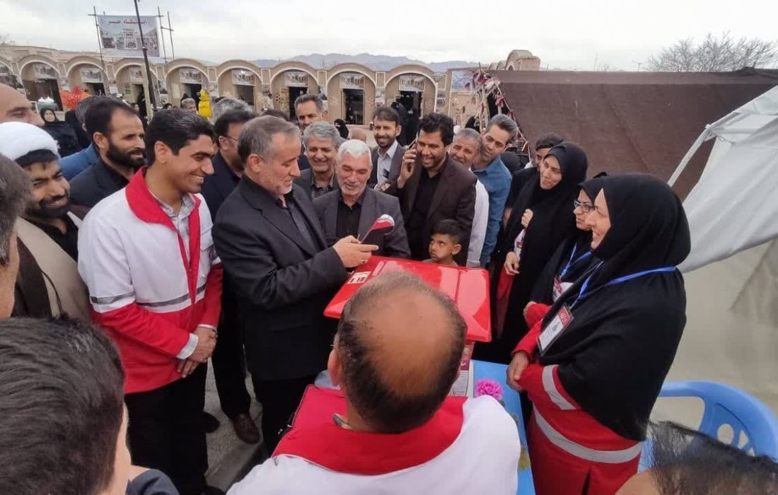 مشارکت خیرانه استاندار خراسان جنوبی در طرح هلال رحمت